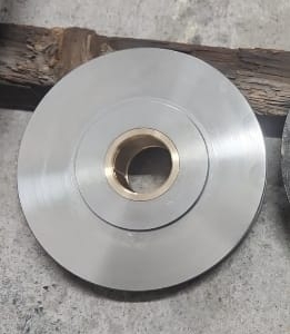 POLEA DE 10" DE DIAMETRO EXTERIOR CON BUJE DE BRONCE DE 2" Y RANURA PARA CABLEDE DE 1" SKU: P93NAC